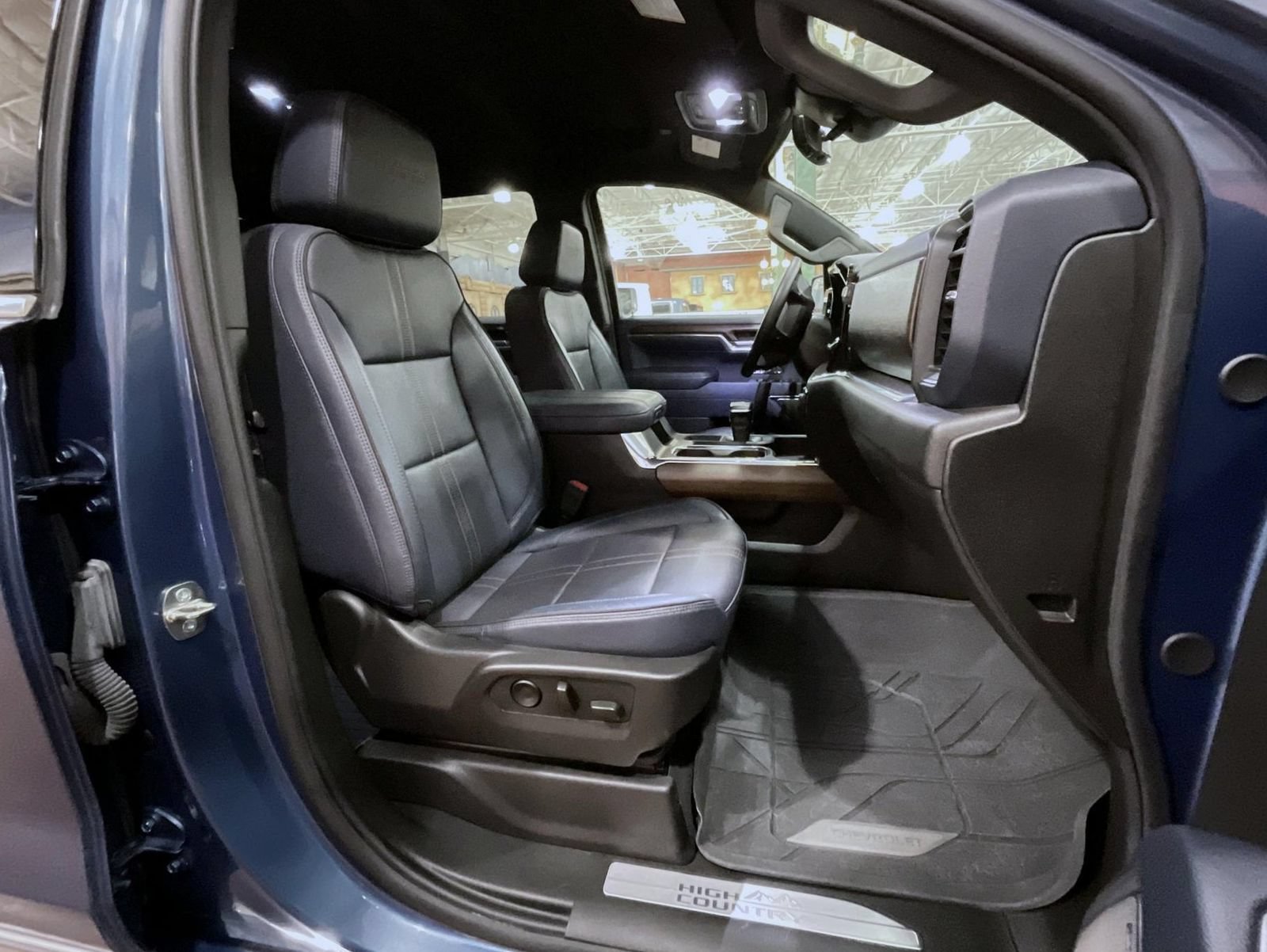 2024 Chevrolet Silverado 1500 High Country - Photo 15