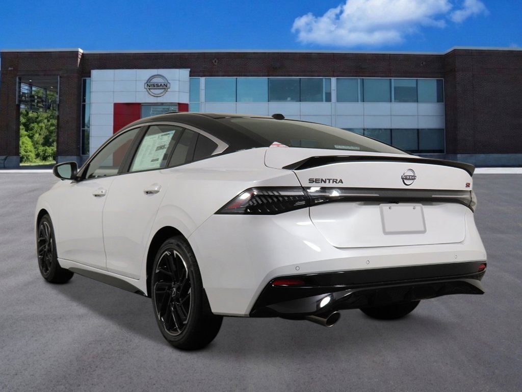 New 2026 Aspen White Tricoat/Super Black Nissan SR image 3