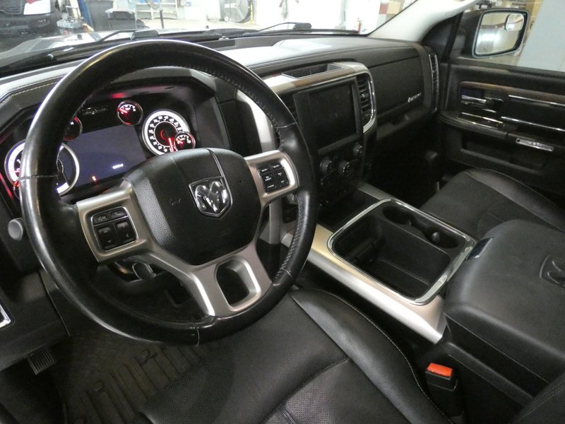Used 2019 GRANITE CRYSTAL M Ram Crew Cab Laramie image 10