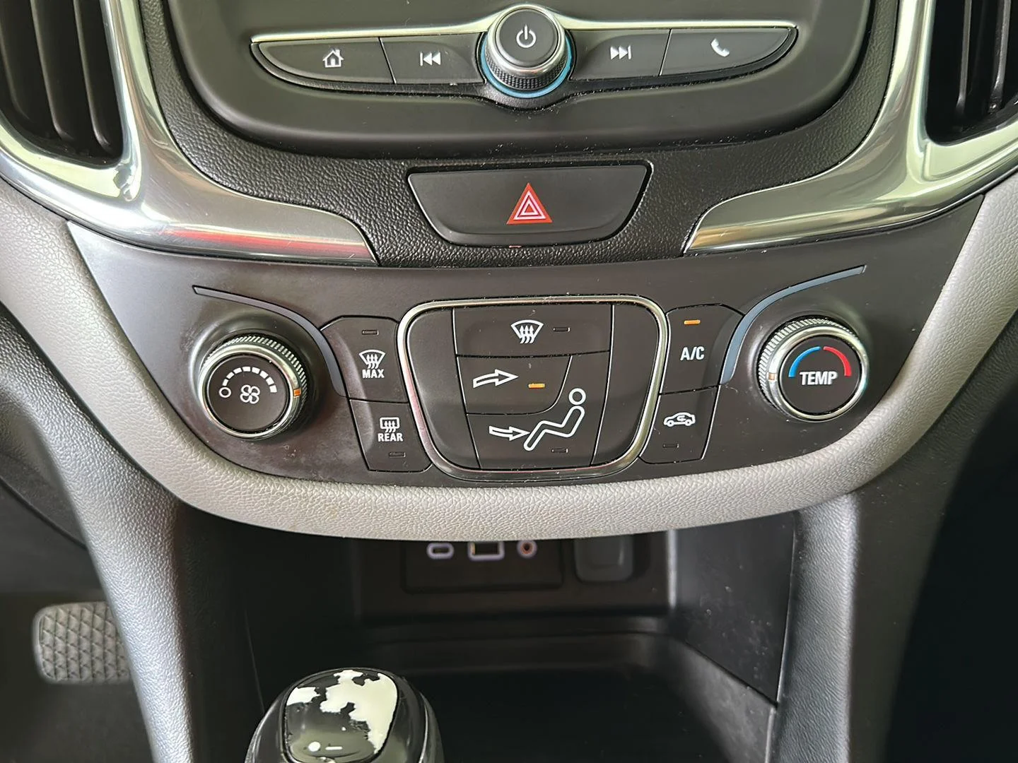 Used 2019 Pacific Blue Metallic Chevrolet LT image 16
