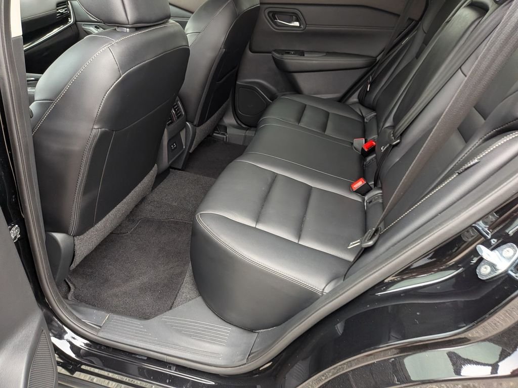 Used 2023 Black Nissan SL image 24