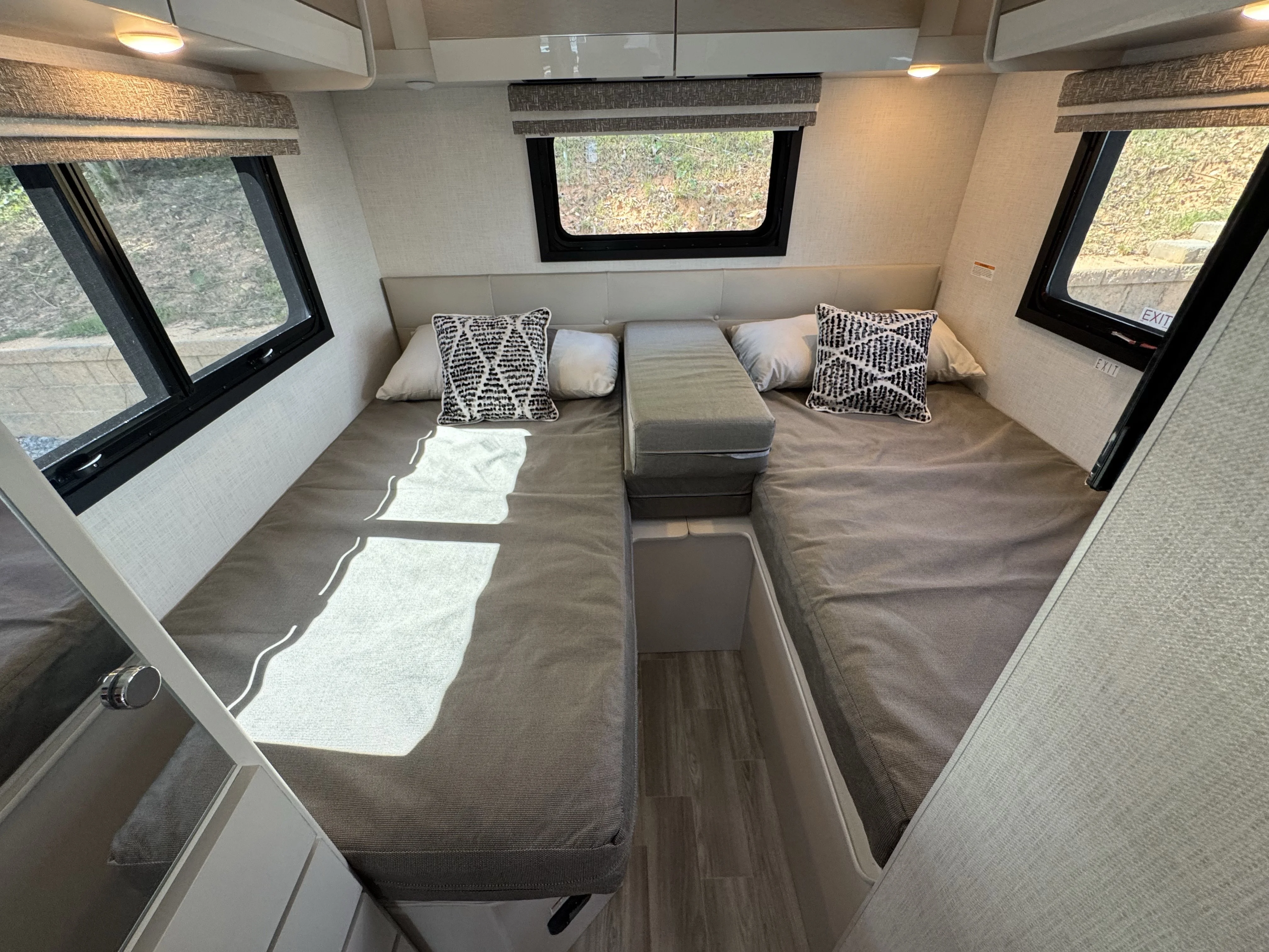 New 2026  Thor Motor Coach  image 23