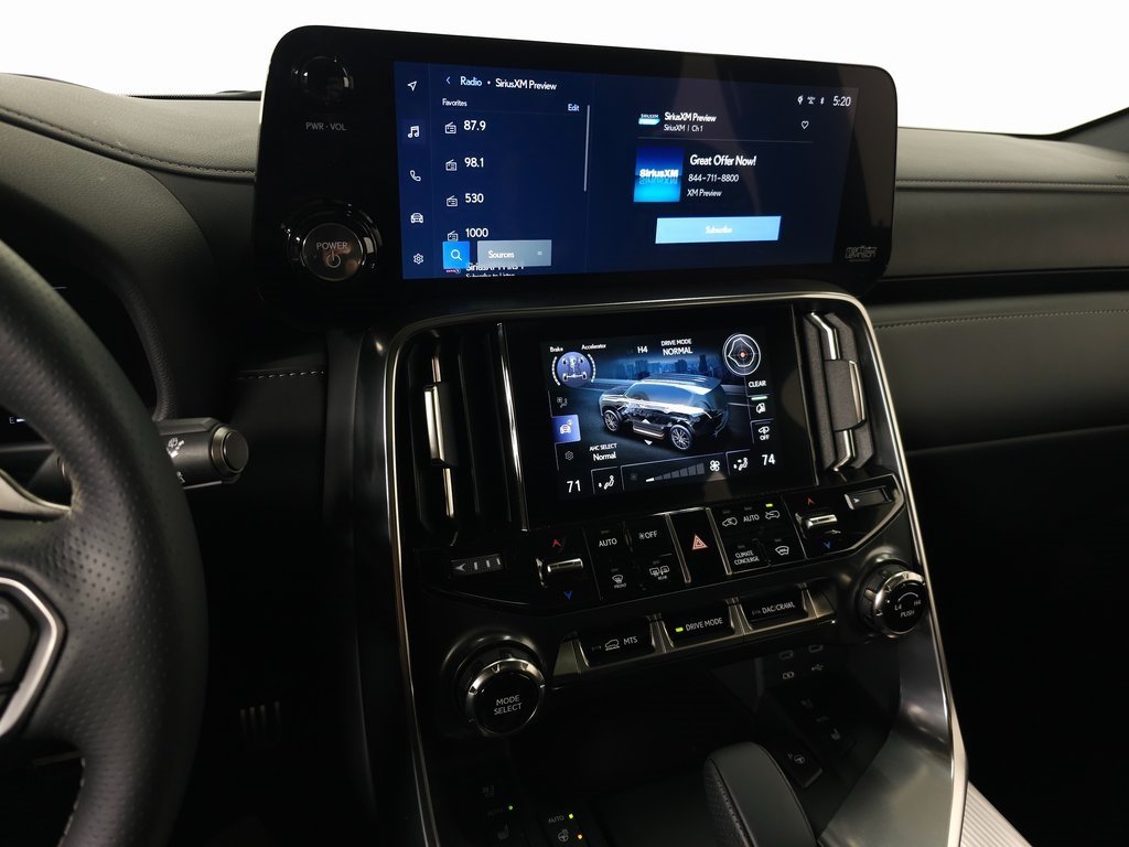 2025 LEXUS LX - Image 26