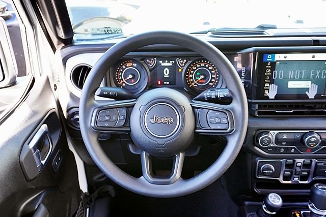 New 2026 Bright White Clear-Coat Exterior Paint Jeep Sport image 25