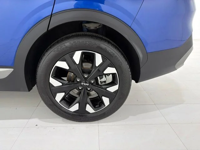 Used 2024 Sapphire Blue Kia X-Line image 47