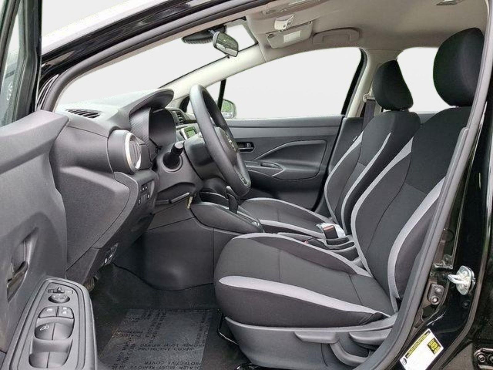 2025 Nissan Versa Sedan S - Photo 9