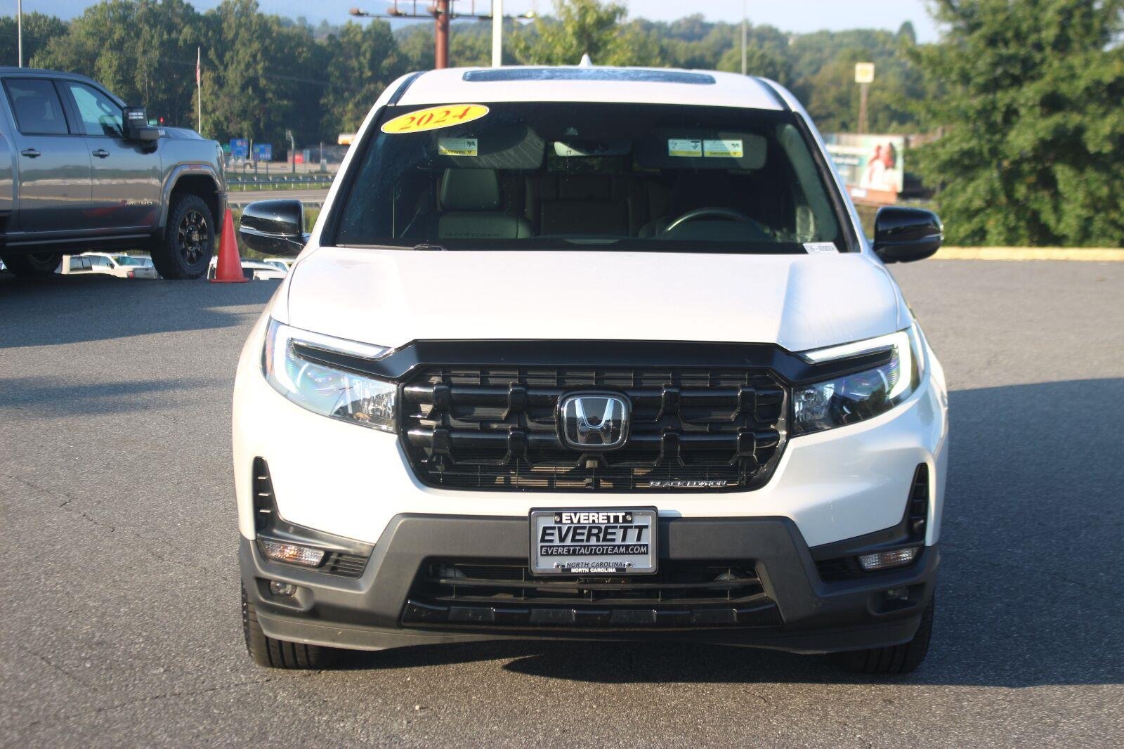 Used 2024 White Honda Black Edition image 2