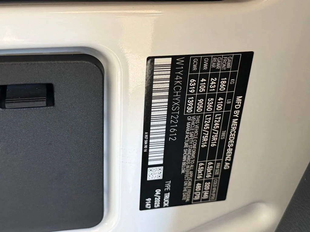 Used 2025 White Mercedes-Benz Cargo 170 WB image 42
