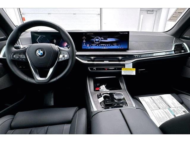 2026 BMW X5 xDrive40i's photo