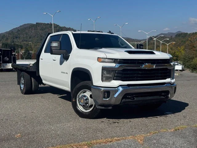 2024 Chevrolet Silverado 3500 Chassis Cab