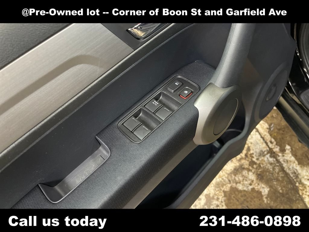 Used 2011  Honda EX image 15