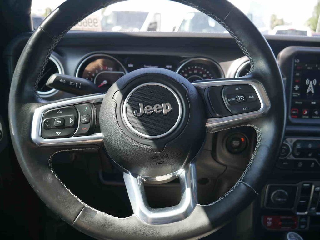 Used 2021 Red Jeep Rubicon image 40