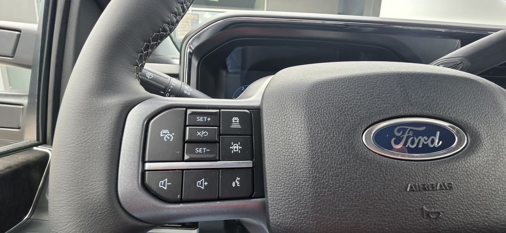 New 2026 Agate Black Metallic Ford F-350® Lariat® image 17