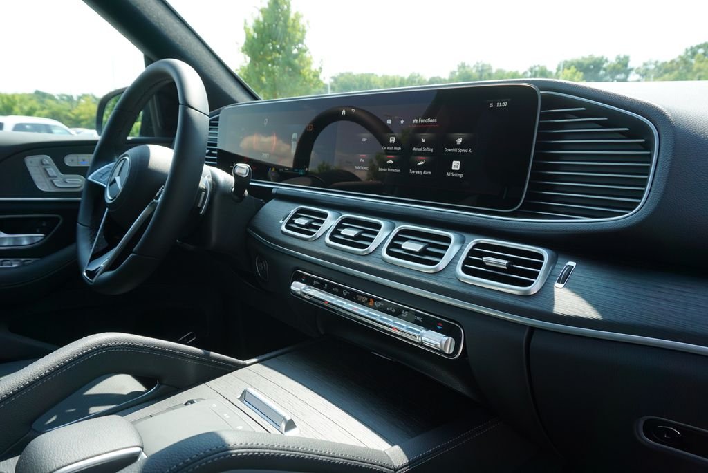 Used 2026 Obsidian Black Metallic Mercedes-Benz GLE 350 image 67