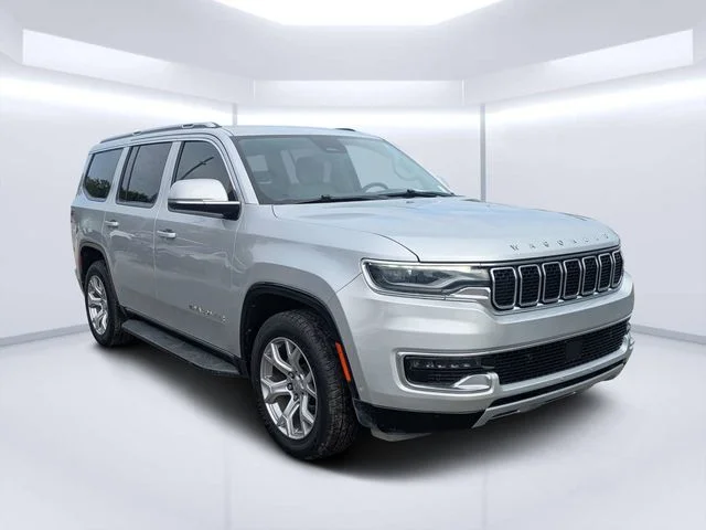 2022 Jeep Wagoneer