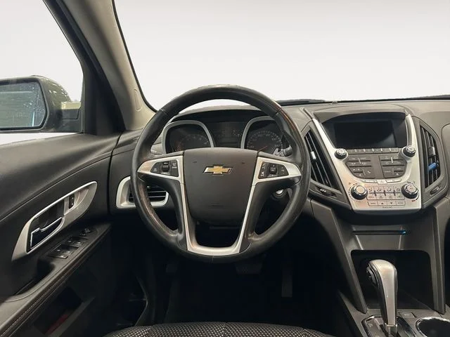 Used 2015 Green Chevrolet LT image 12