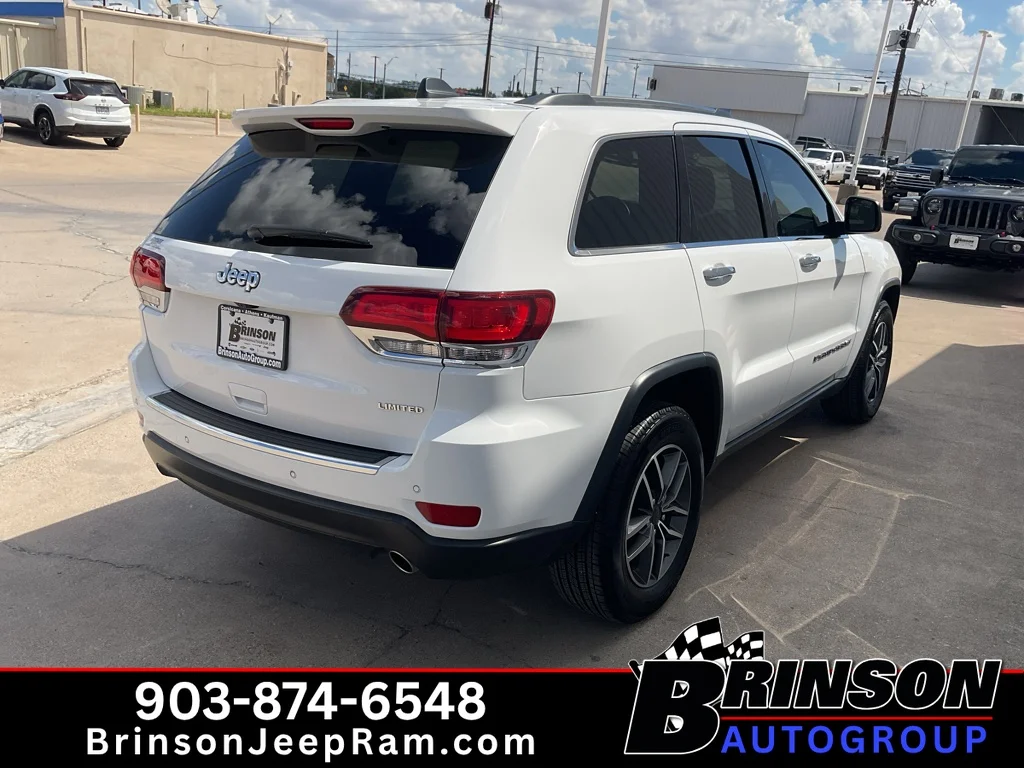 Used 2022 Bright White Clearcoat Jeep Limited image 7