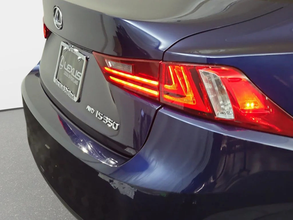 Used 2014 Blue Lexus 350 image 35