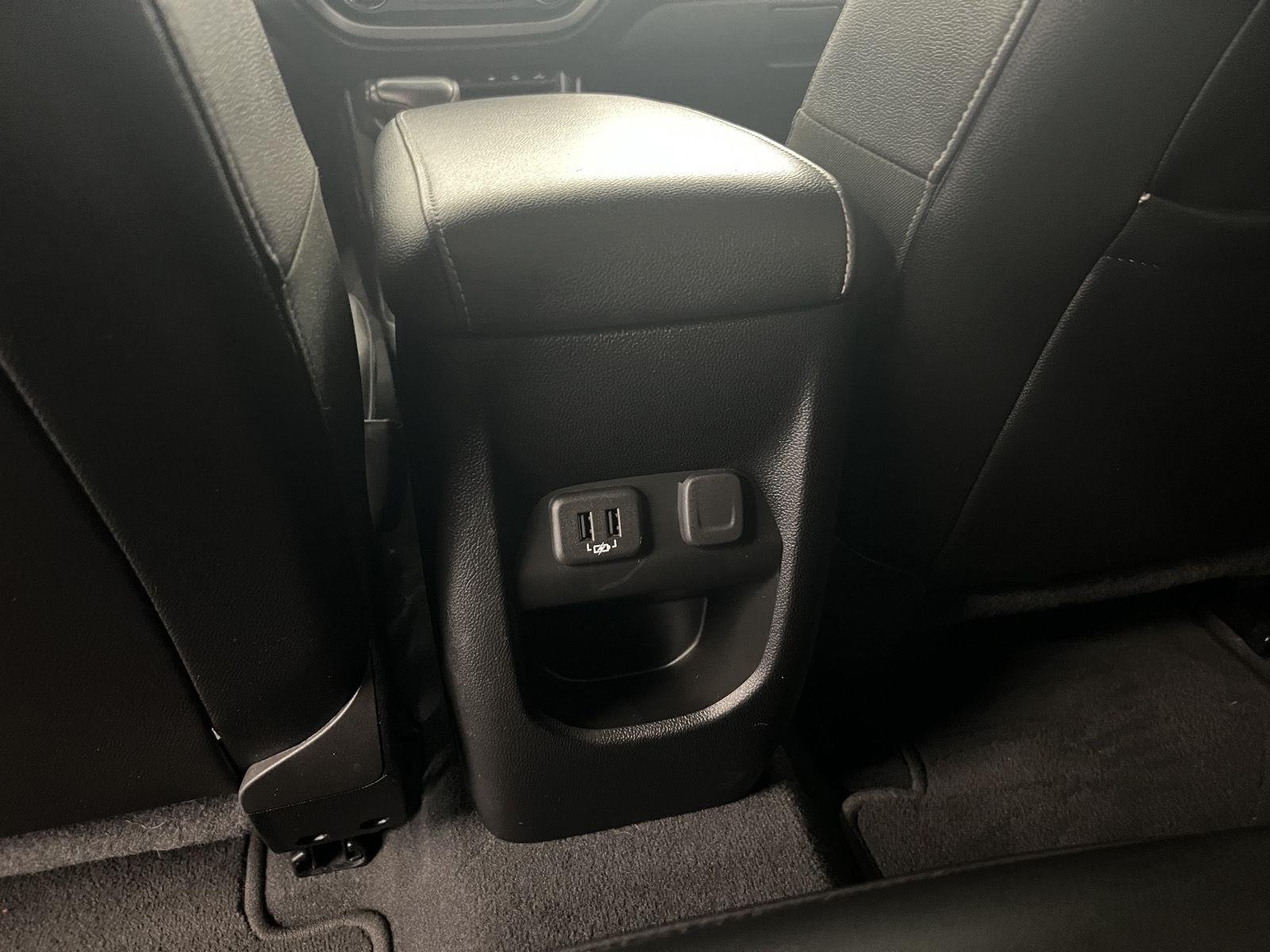 Used 2019 Summit White Chevrolet 4WD ZR2 image 26