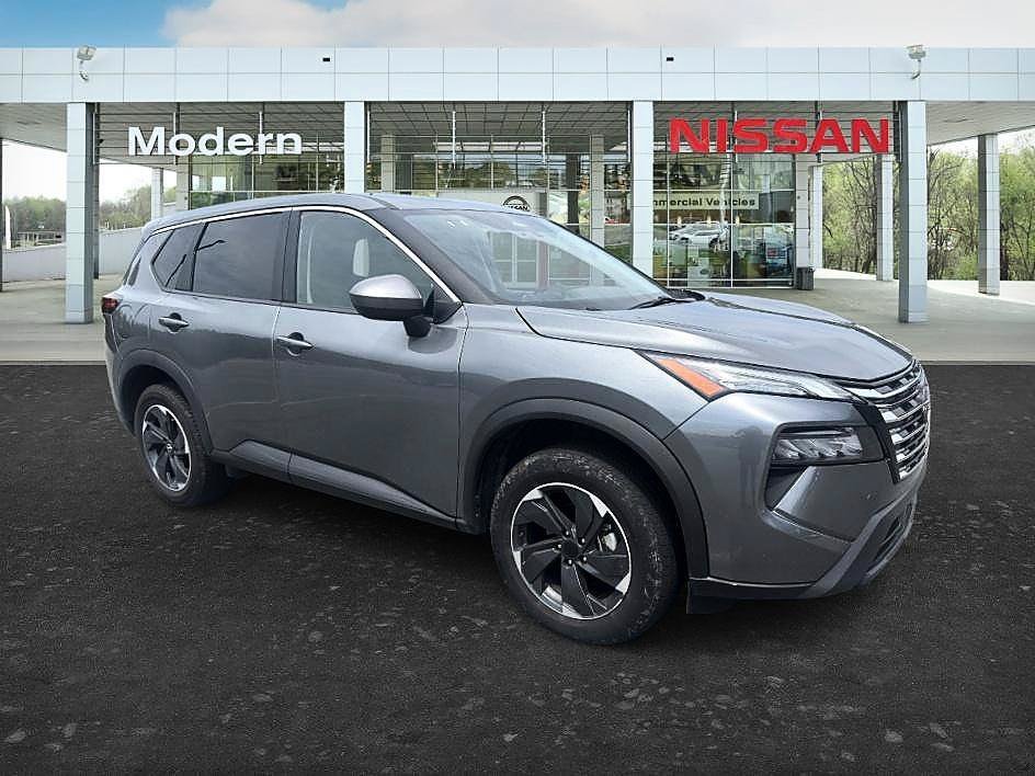 Used 2024 Gun Metallic Nissan SV image 7