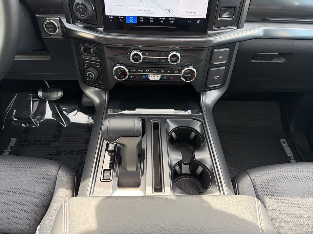 New 2026 Star White Metallic Tri-Coat Ford Lariat® image 29