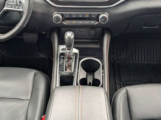 2024 Nissan Altima SR - Photo 17