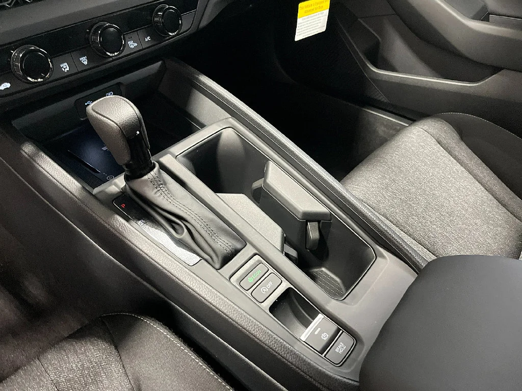 New 2026 Platinum White Pearl Honda SE image 22
