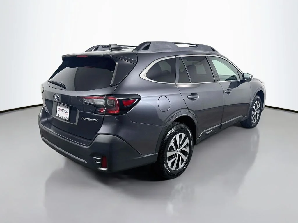 Used 2022 Magnetite Gray Metallic Subaru Premium image 7