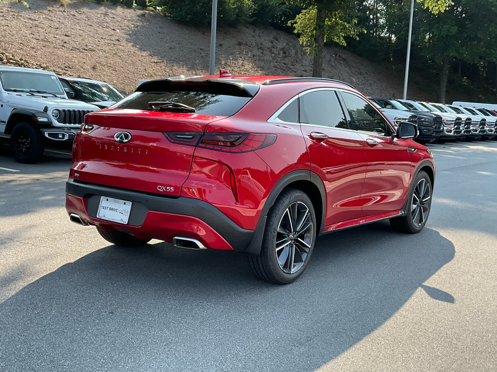 Used 2023 Dynamic Sunstone Red INFINITI SENSORY image 5