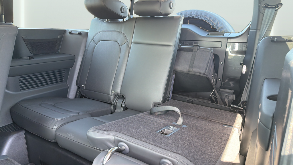 New 2026 Carpathian Grey Land Rover S image 20