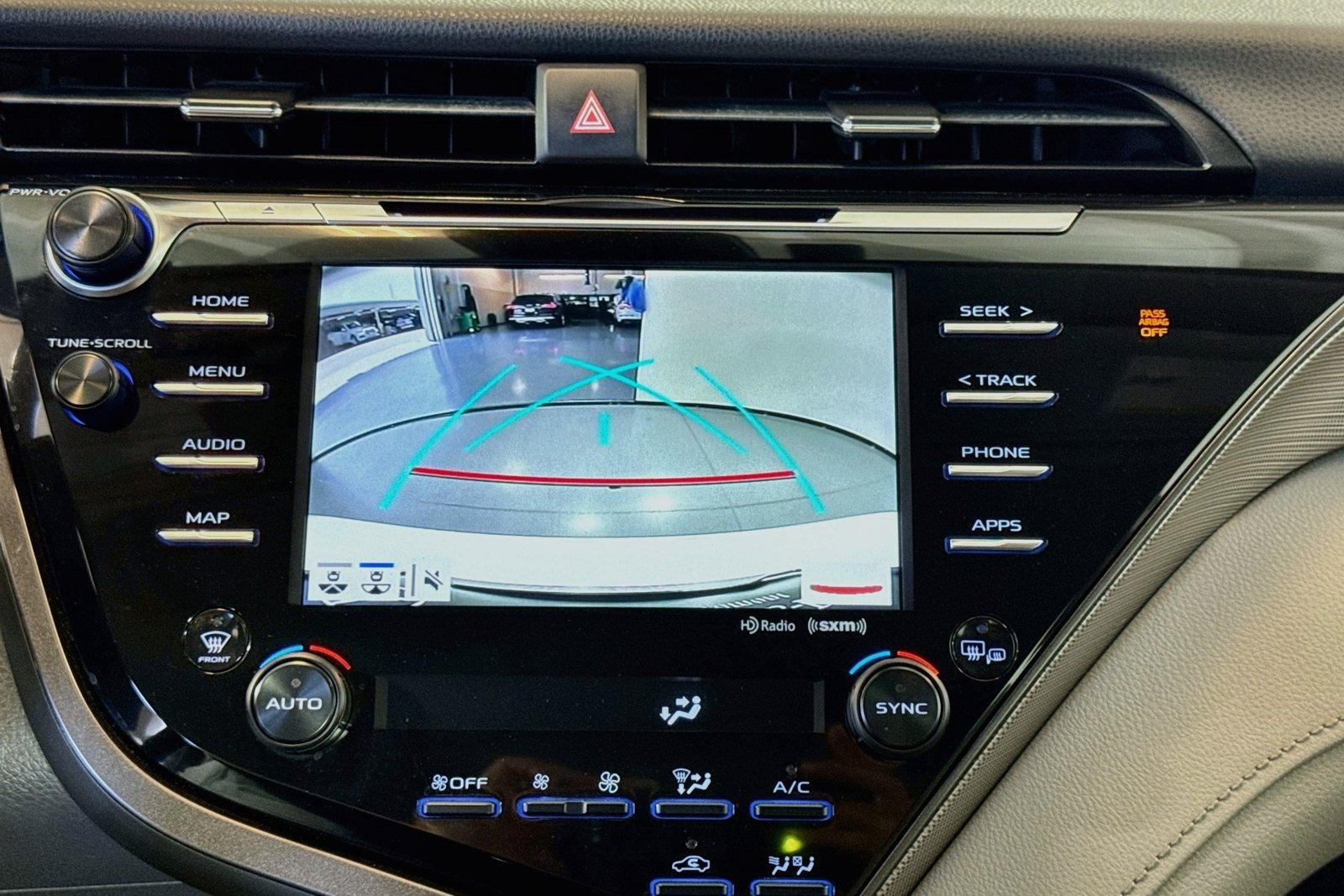 Used 2019 White Toyota Hybrid SE image 14