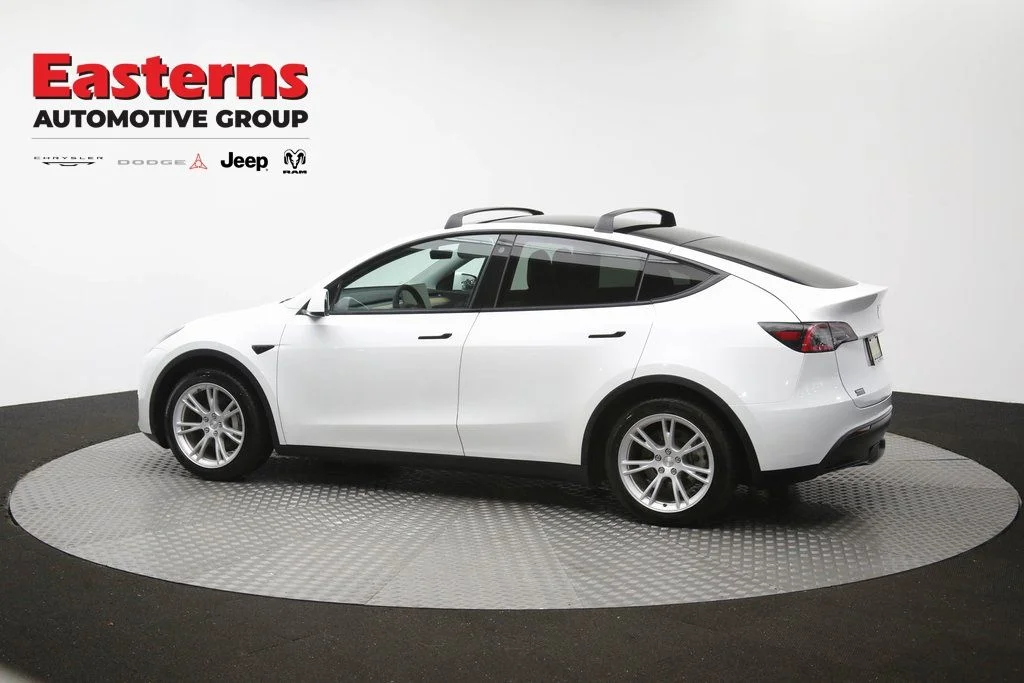 Used 2021 White Tesla Long Range image 58