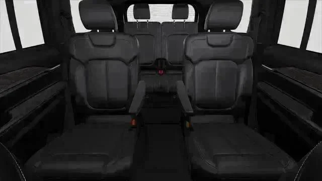 New 2027 High-Gloss Black Paint Jeep Limited image 27