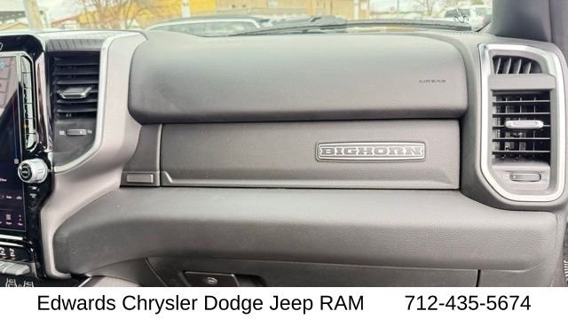 New 2026 Granite Crystal Metallic Clearcoat RAM Big Horn/Lone Star image 34