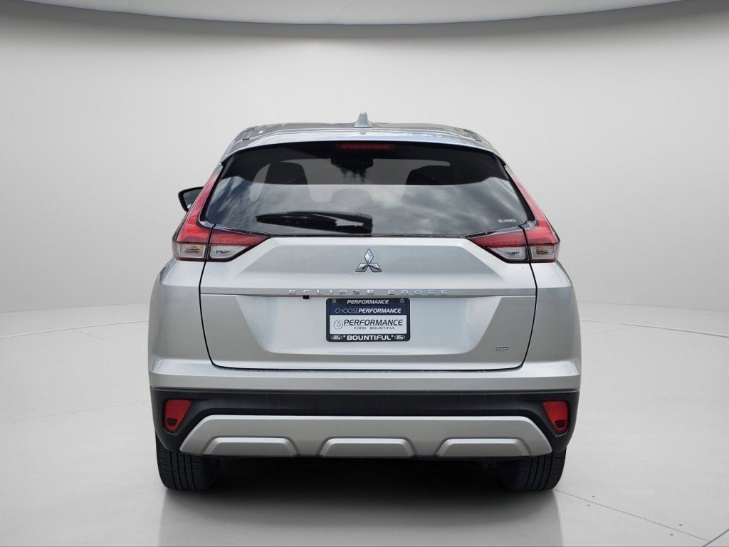 Used 2025 Alloy Silver Metallic Mitsubishi SE image 23