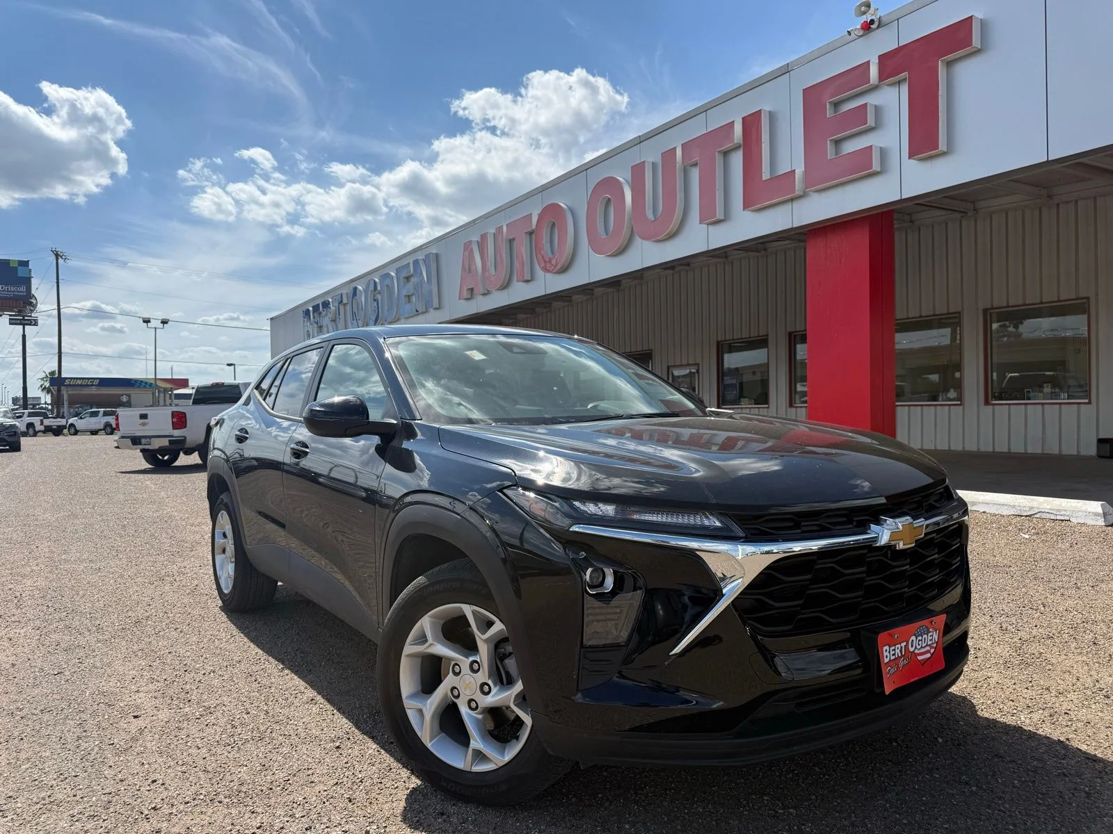 2025 Chevrolet Trax LS's photo