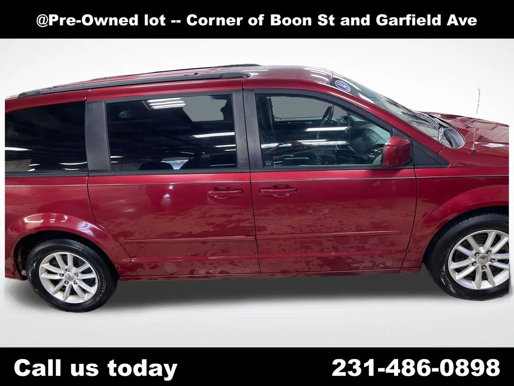 Used 2014 Red Dodge SXT image 6