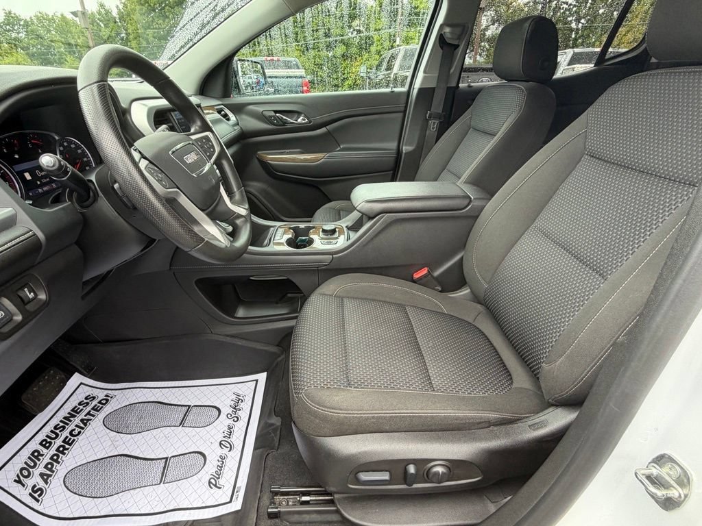 Used 2022 Summit White GMC SLE image 10