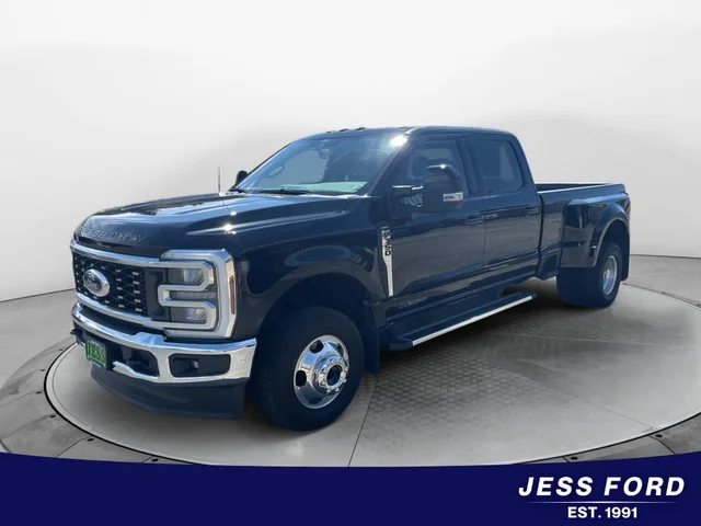 2025 Ford F-350 LARIAT