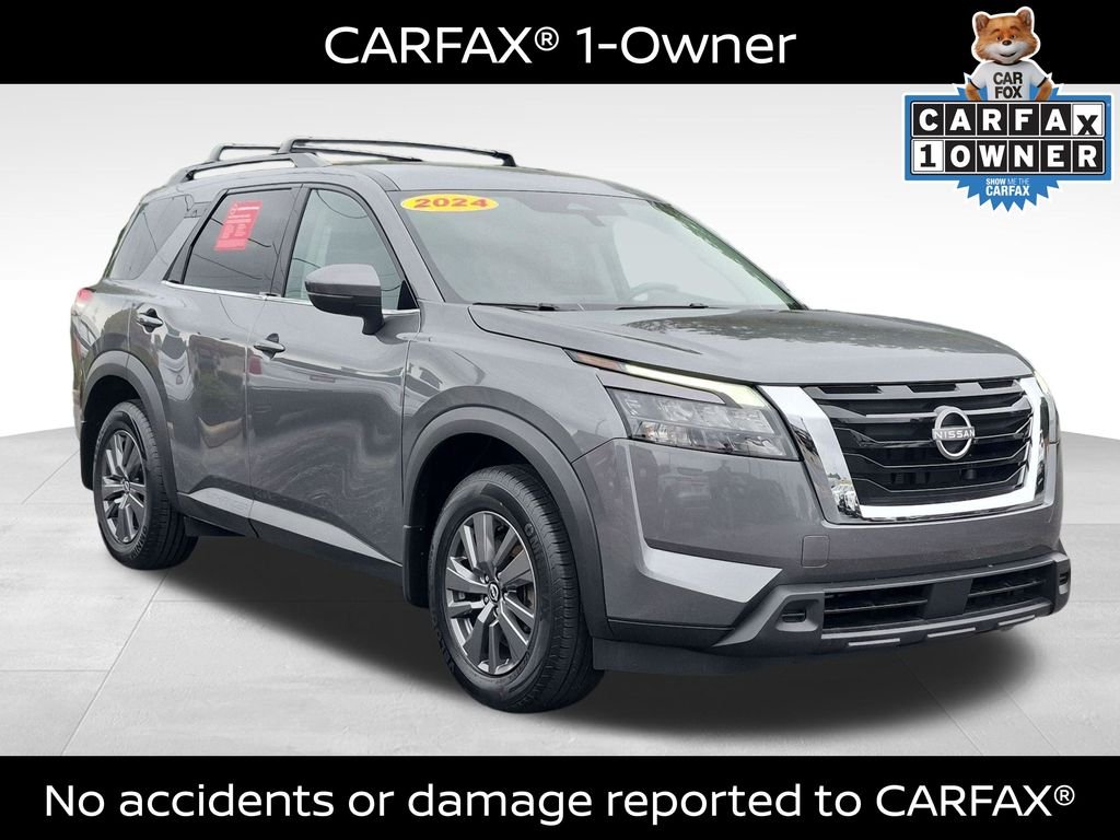 Certified Used 2024 Gun Metallic Nissan SV image 5