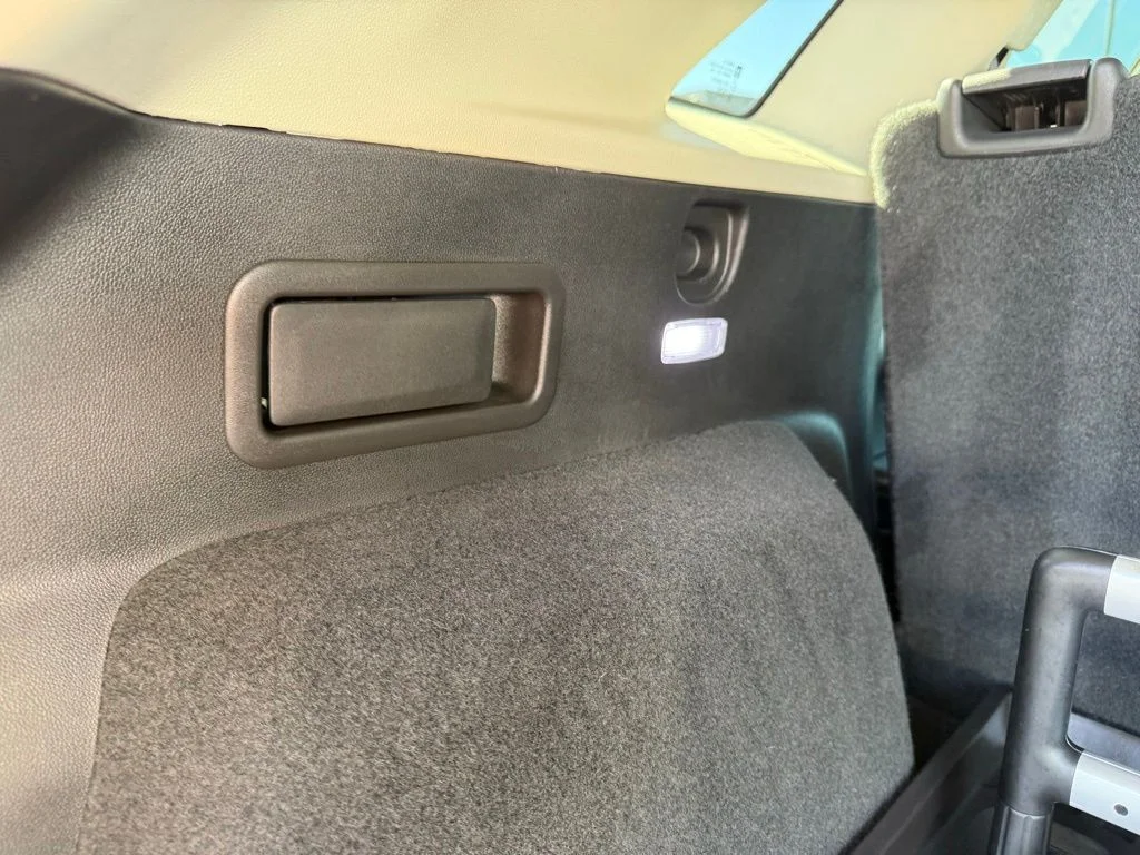 Used 2018 Gray Cadillac Premium Luxury image 43
