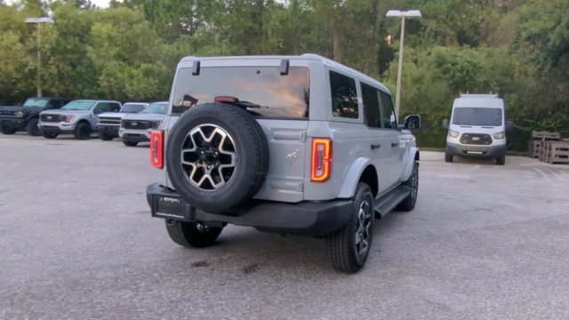 New 2026 Avalanche Gray Ford Outer Banks® image 91