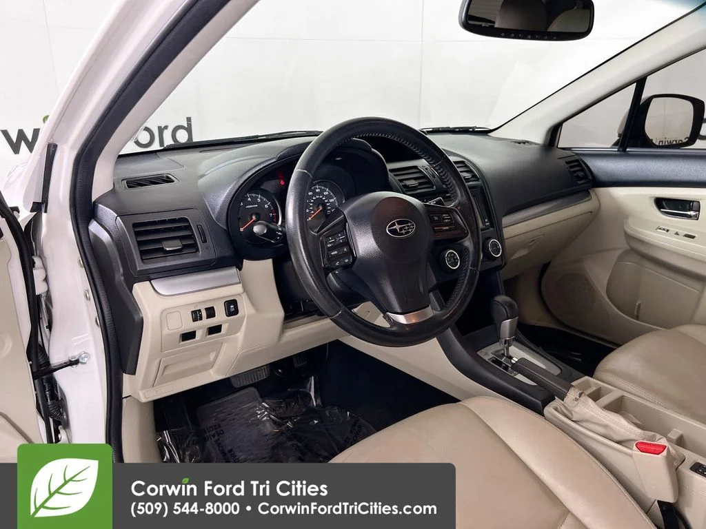Used 2013 Satin White Pearl Subaru 2.0i Limited image 3