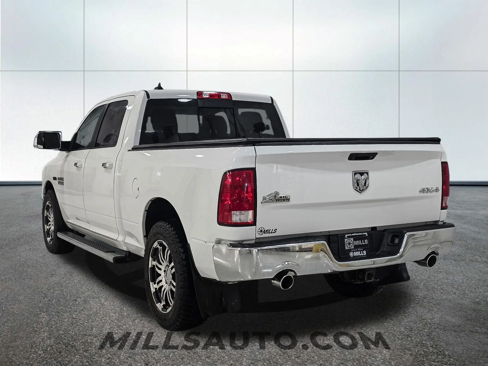 Used 2018 White Ram Big Horn image 5