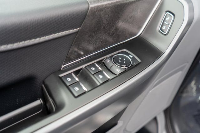 Used 2025 Iconic Silver Metallic Ford XLT image 16