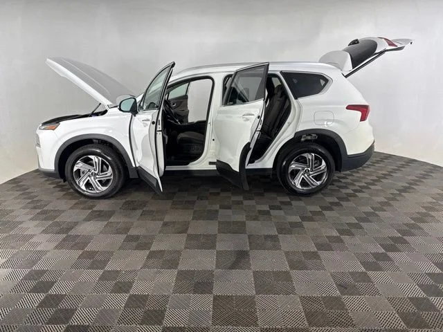 Used 2023 White Hyundai SEL image 12