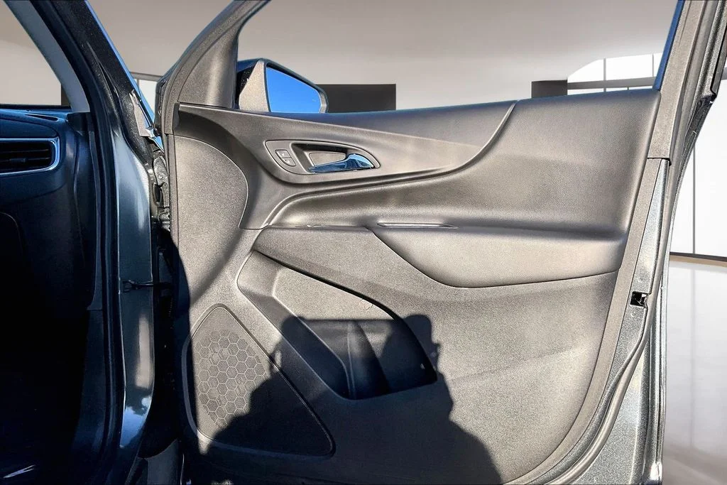 Used 2019 Gray Chevrolet LT image 26