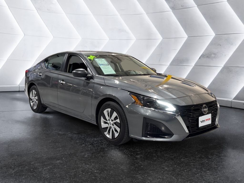 2025 Nissan Altima