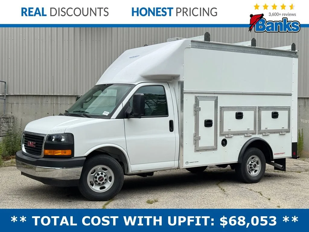 New 2026 Summit White GMC 1WT image 1
