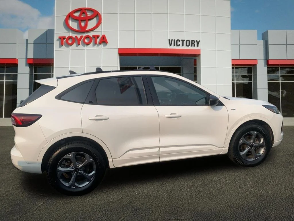 Used 2024 White Ford ST-Line image 2